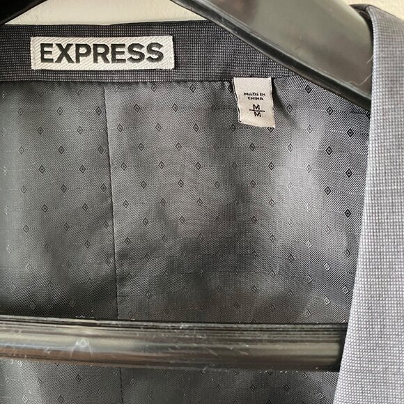 Express Men's 3-Piece Suit - Charcoal Gray - 40R/34×32 - Wool Blend - Vest Inclu - Picture 8 of 10